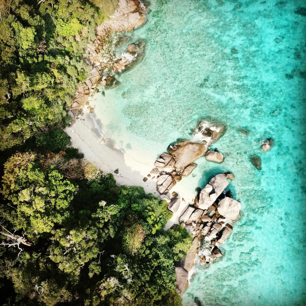 Ao Kuak (Donald Duck Bay), Similan Islands